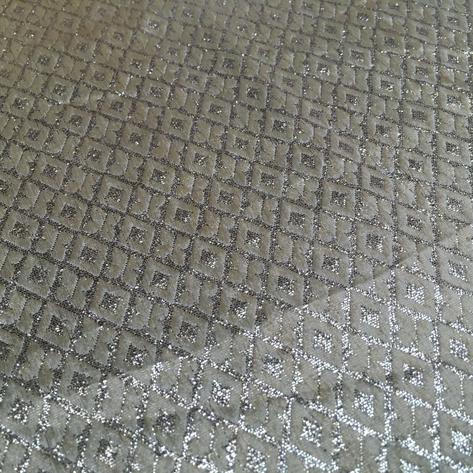 Geometric Gold Textured Banarsi Lame Brocade Fabric 111 cm MA1123 Mtex
