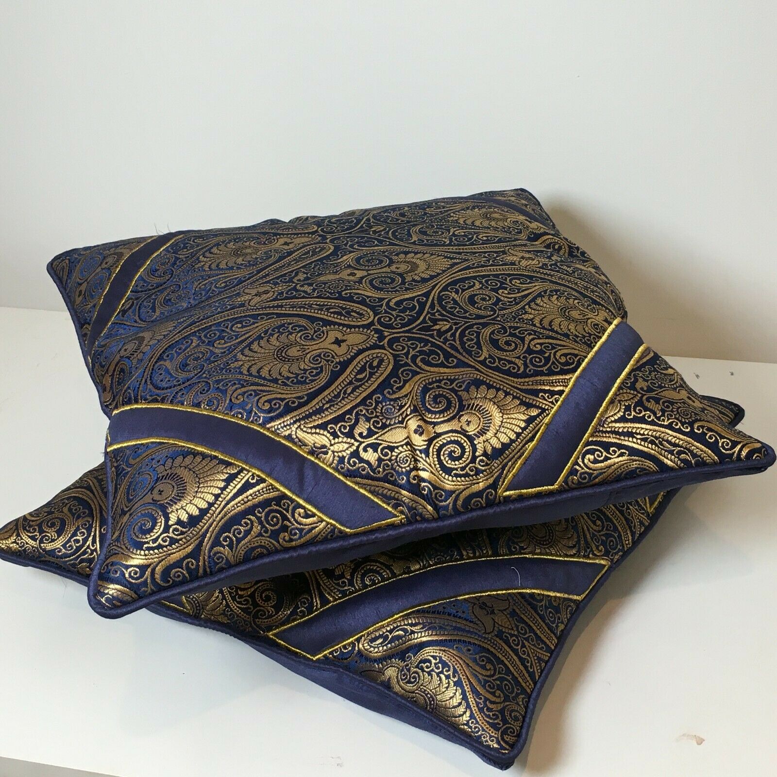 Navy Blue Indian Ornamental banarsi raw silk Cushion Cover Table Runner M1386