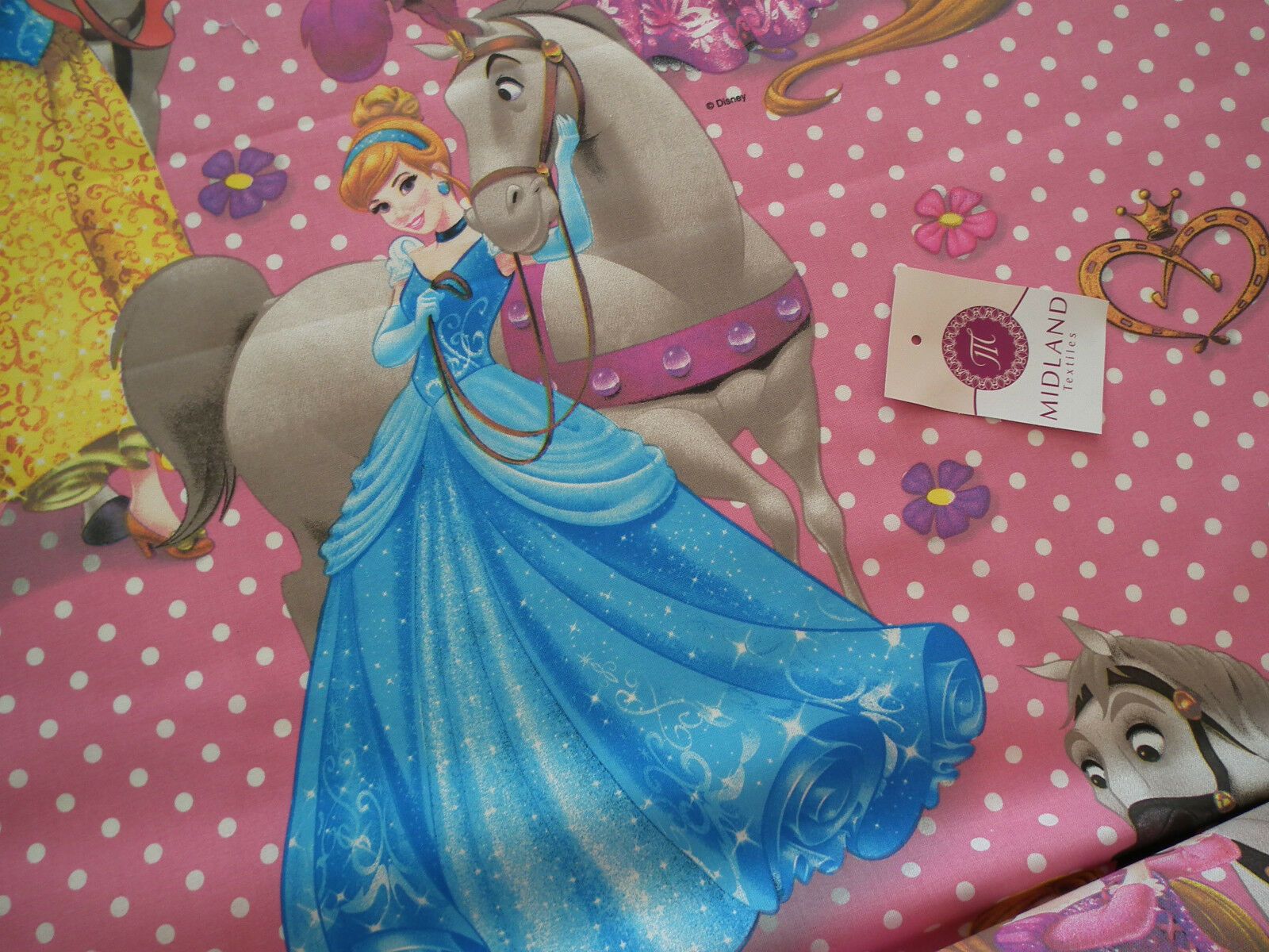 Disney Princess 100% Cotton Fabric Pink Sold Per Metre 58" M107-5 Mtex
