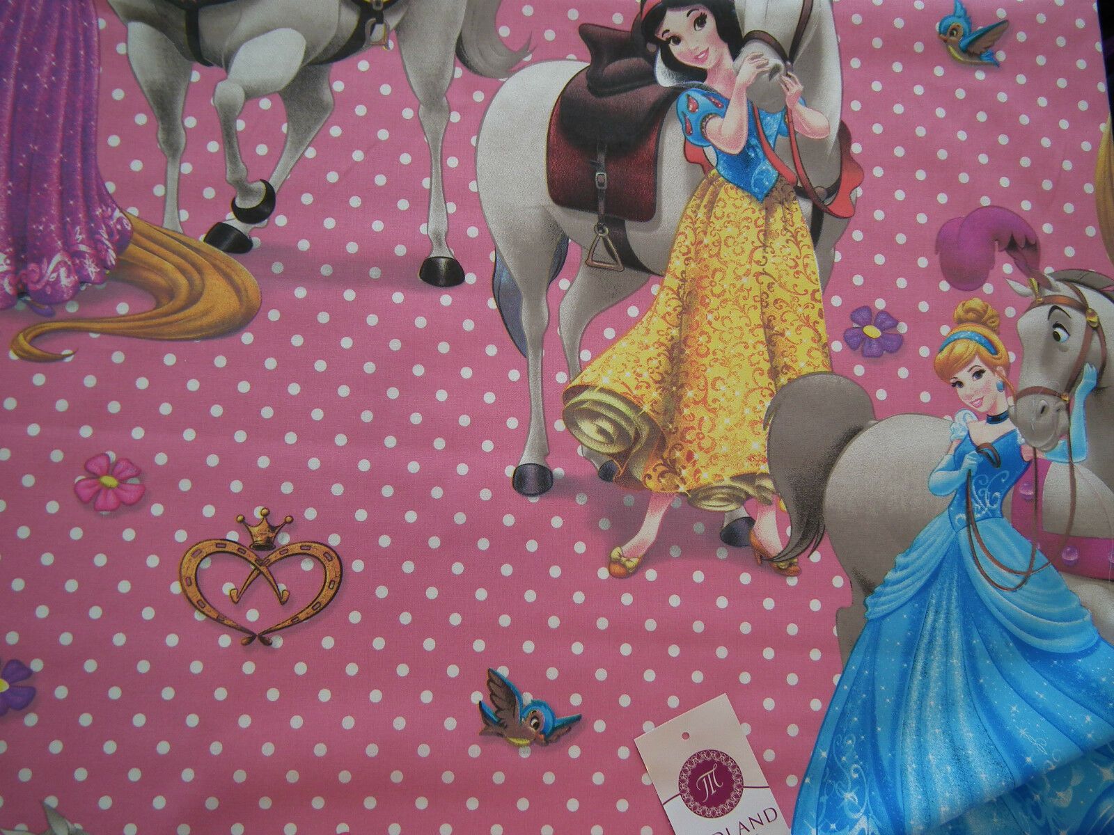 Disney Princess 100% Cotton Fabric Pink Sold Per Metre 58" M107-5 Mtex