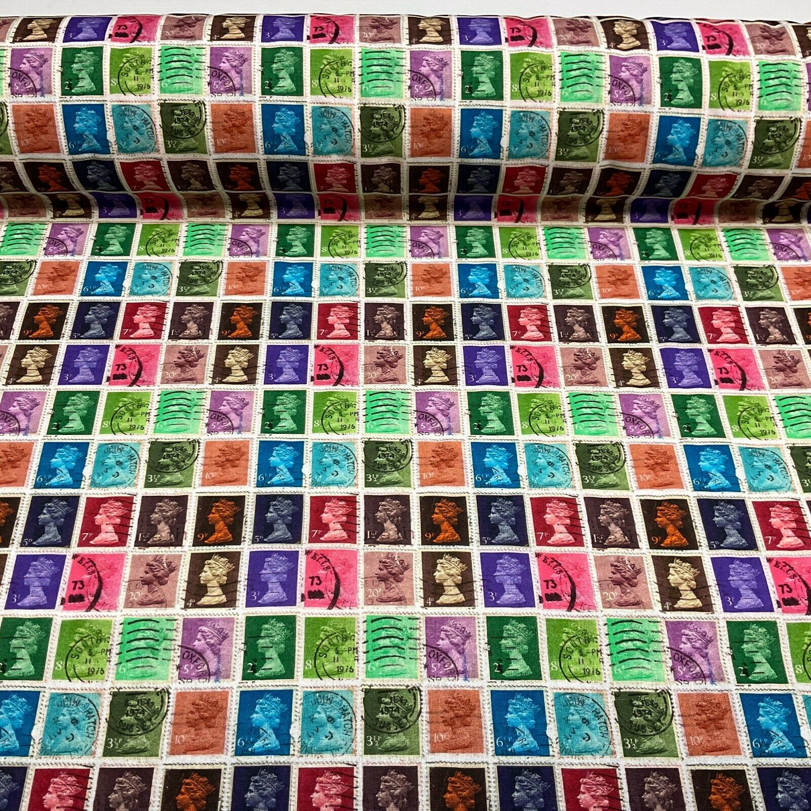 Collage Queen Stamp 100 % cotton Jubilee crafting bunting printed Fabric  M1607
