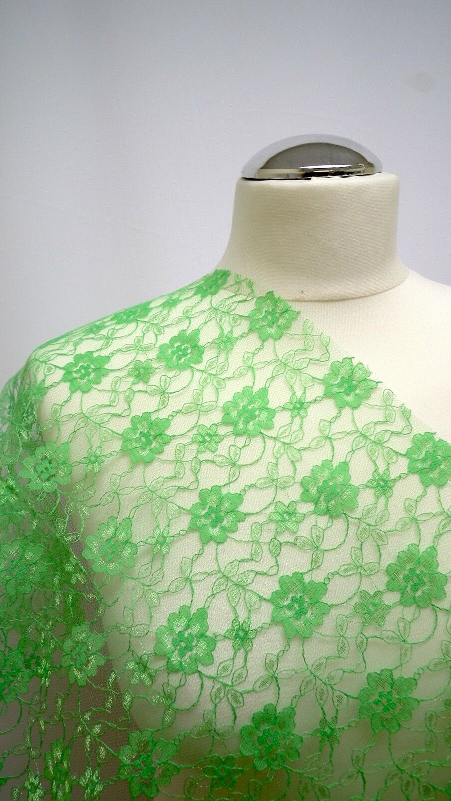 Floral Lace Net Fabric (Per Metre) Midtex  45" Wide M184