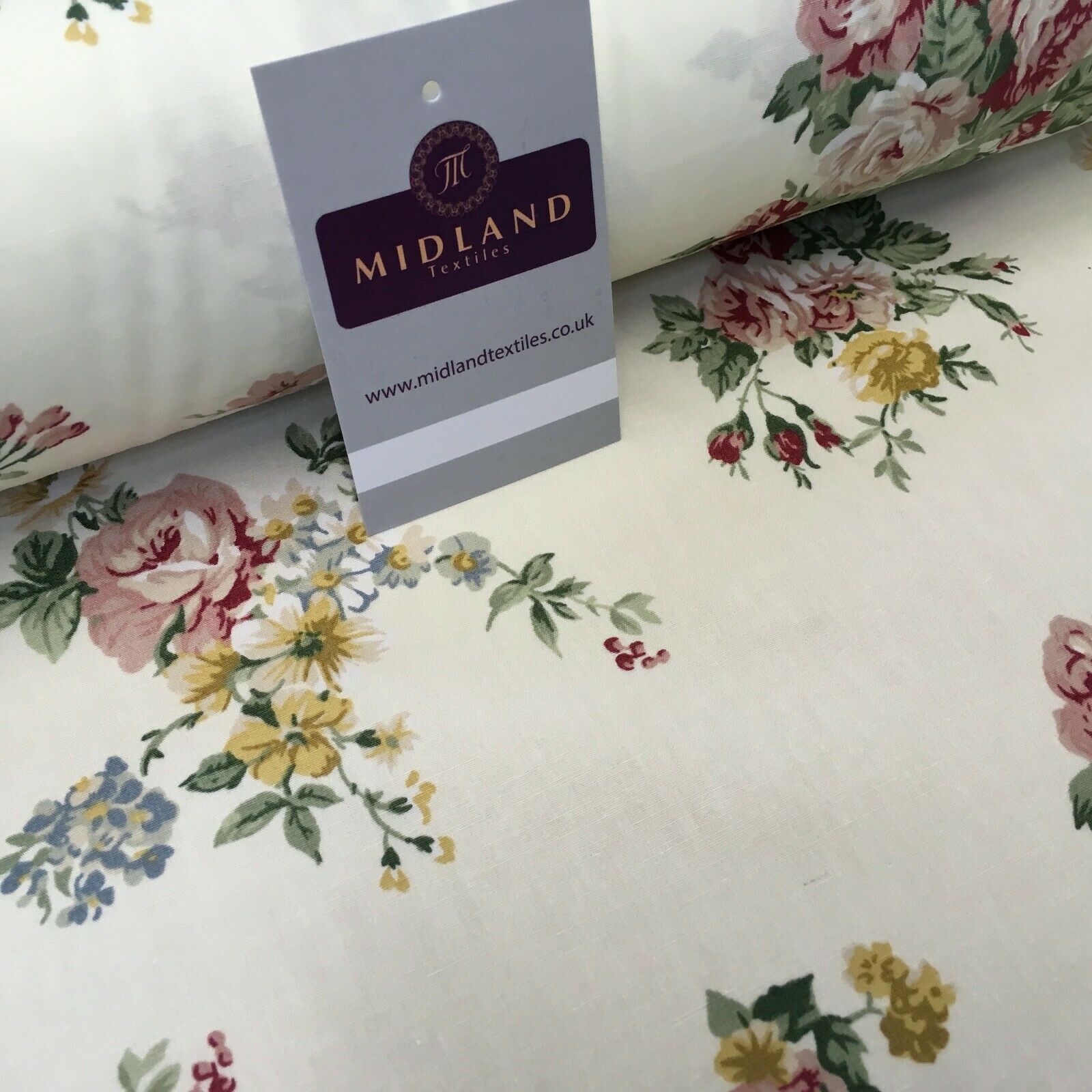 Floral Vintage Rose Shabby Chic Cotton Poplin Printed Fabric 110cm Wide MK1083