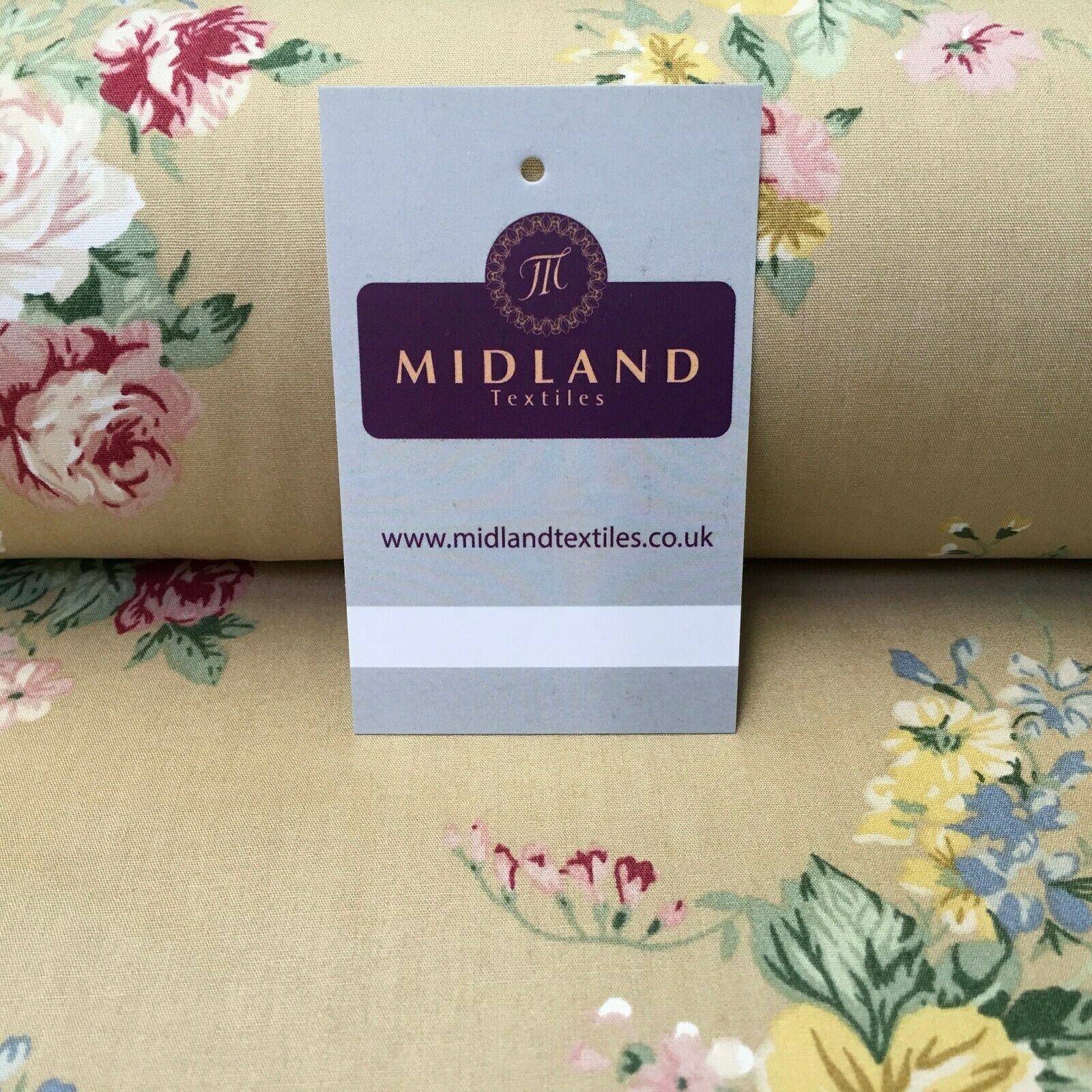 Floral Vintage Rose Shabby Chic Cotton Poplin Printed Fabric 110cm Wide MK1083