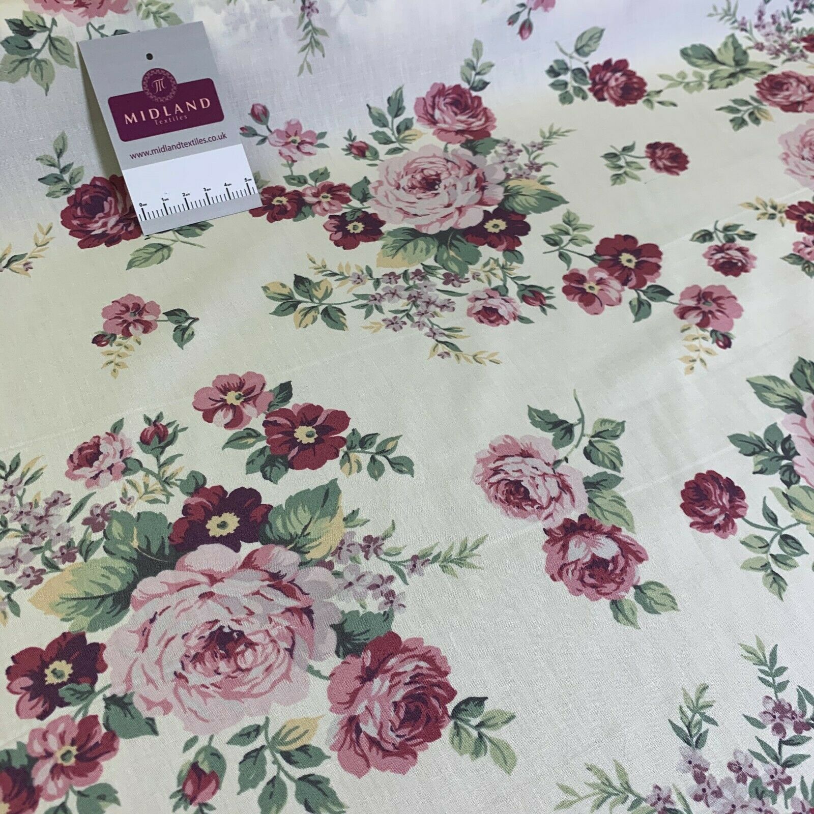 Floral Vintage Rose Shabby Chic Cotton Poplin Printed Fabric 110cm Wide MK1083