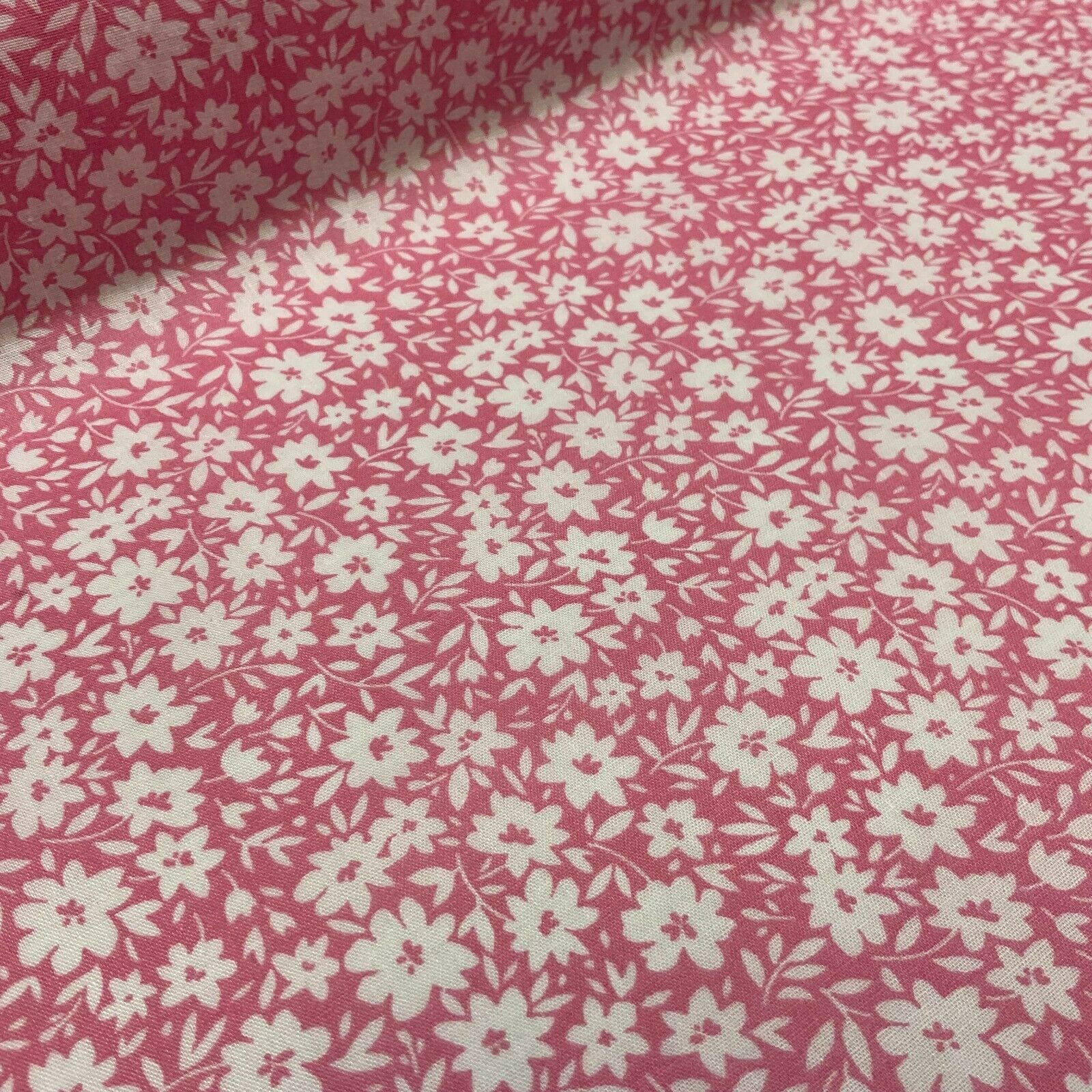 Small Floral ditsy Poly cotton printed lightweight fabric M1615