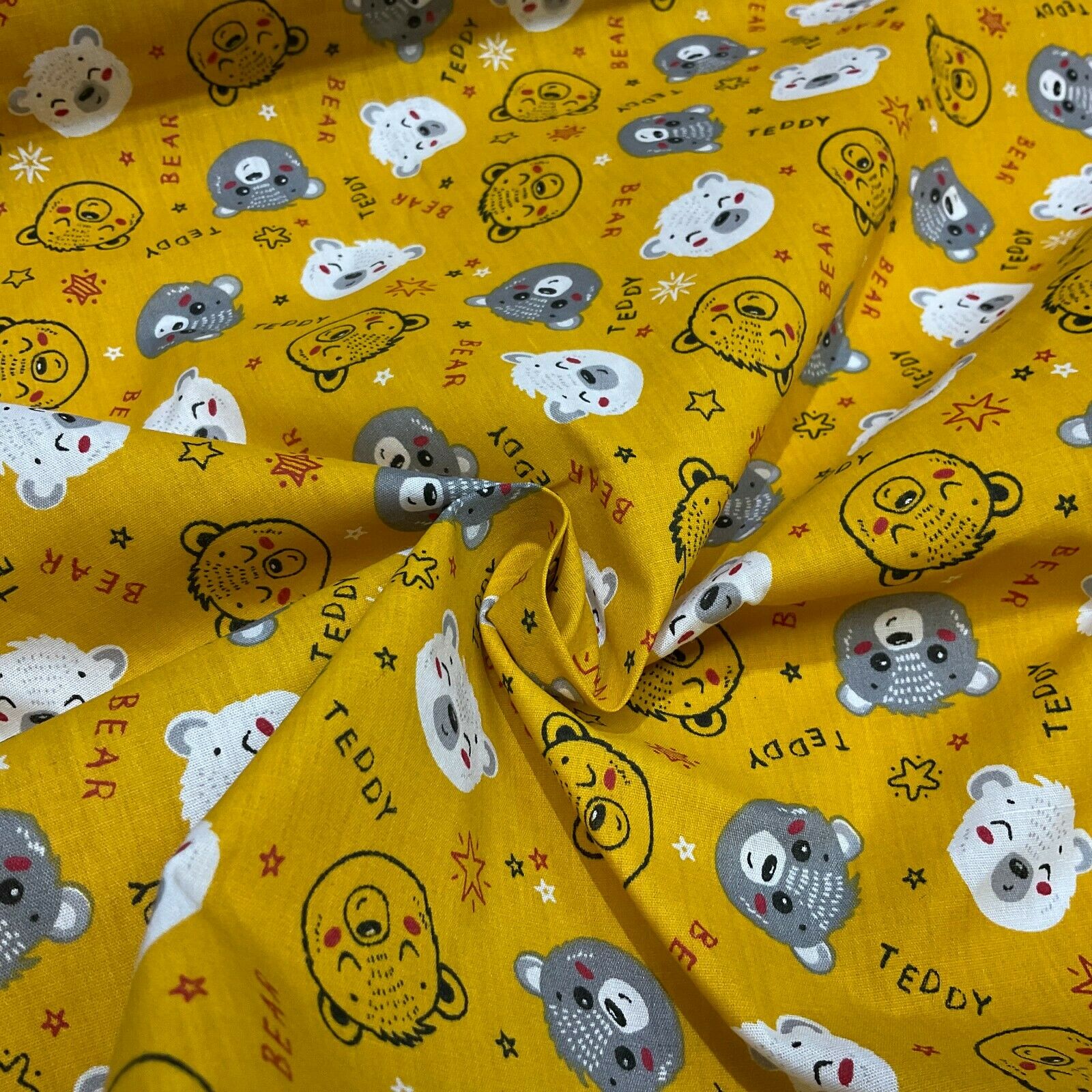 Teddy Bear face Novelty children's Poly cotton printed lightweight fabric M1621