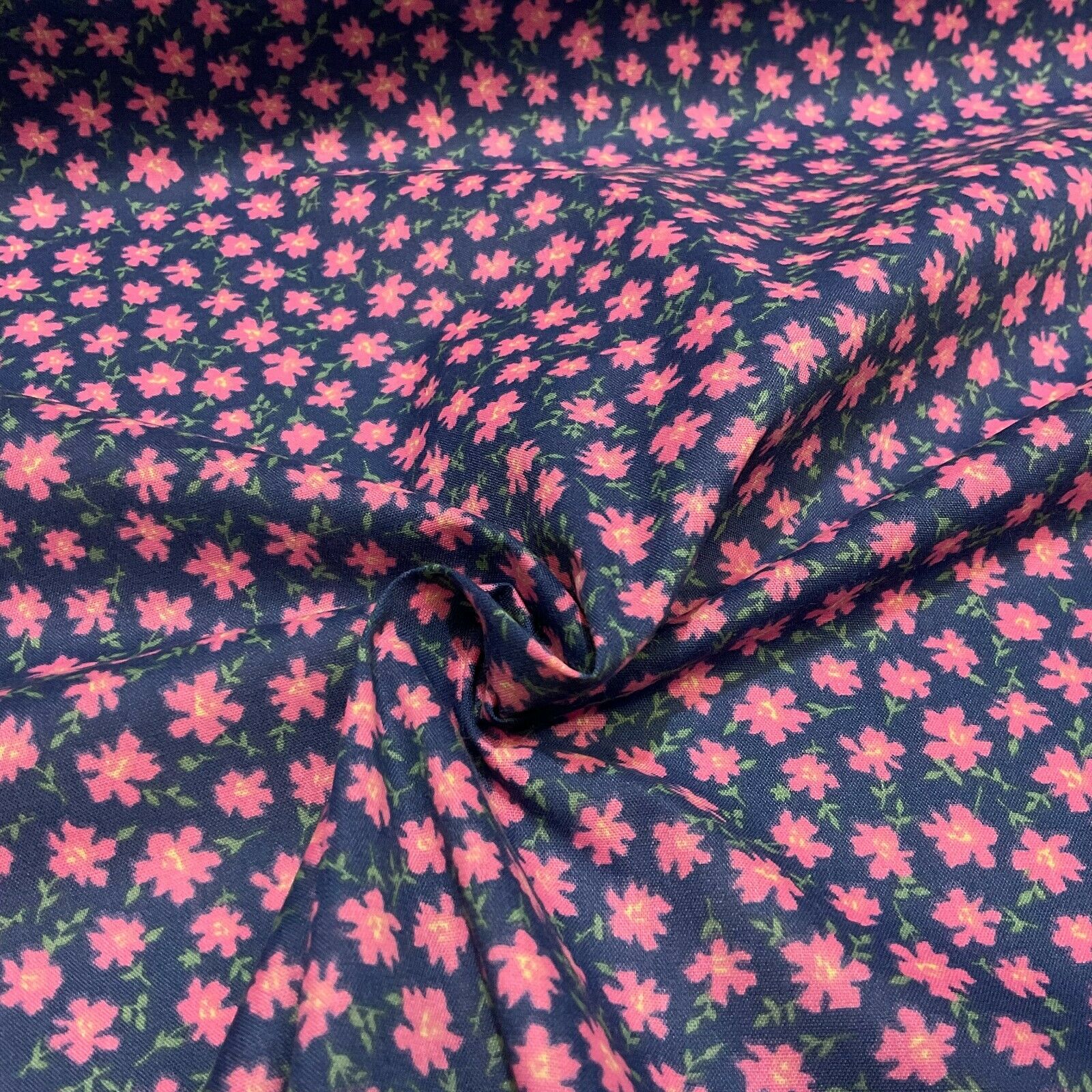 Spring Summer Small Floral Poly cotton printed lightweight fabric M1618