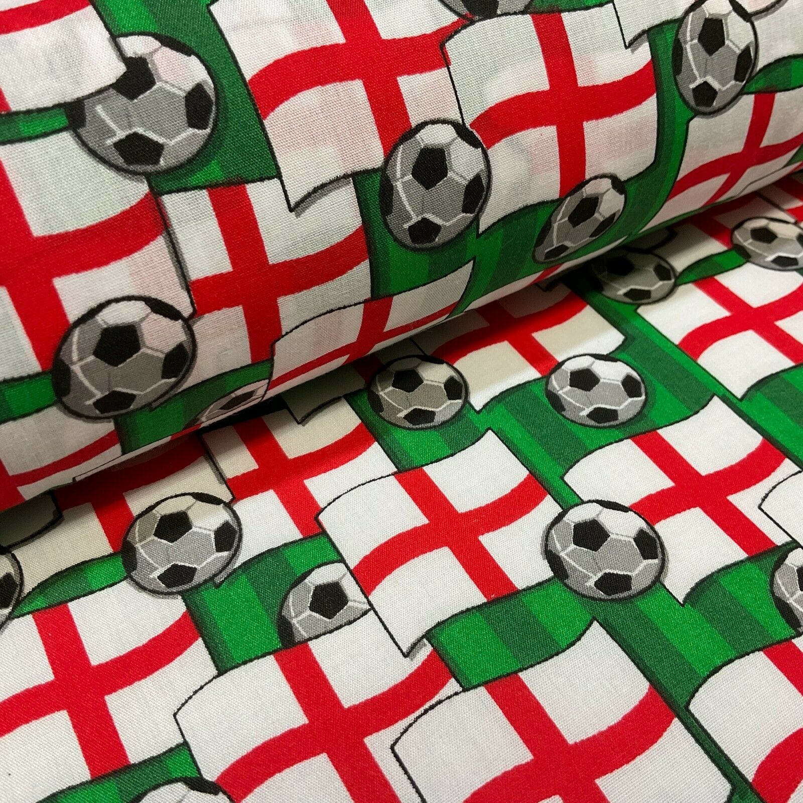 Green England Football Flag Poly cotton printed lightweight fabric M1638