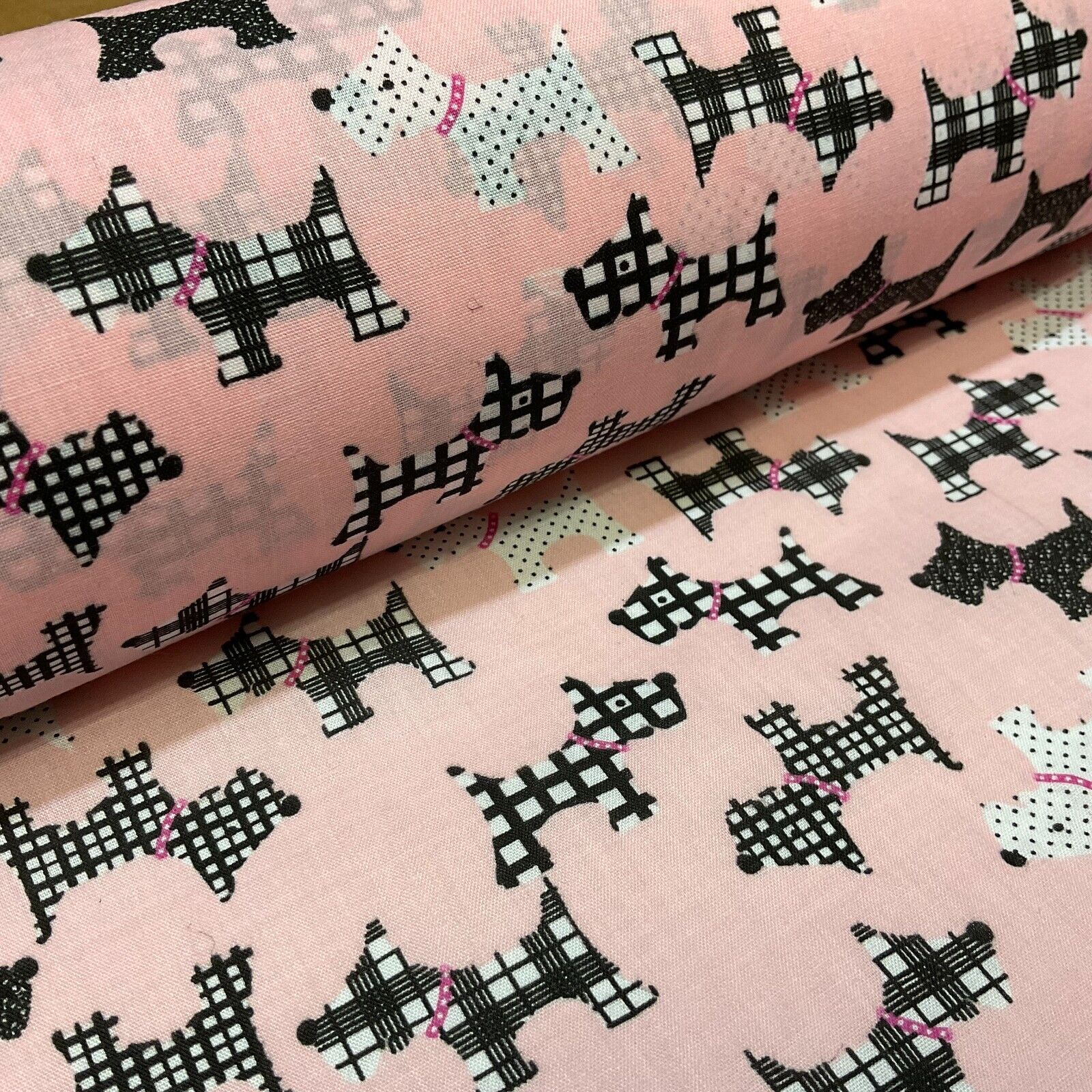 Scottie Dog Children's Poly cotton printed lightweight fabric M1640