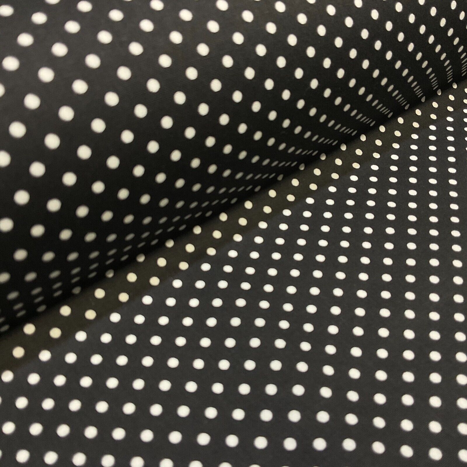 Soft Touch 100% Cotton 4mm pin Spot Dot printed dress fabric M1646