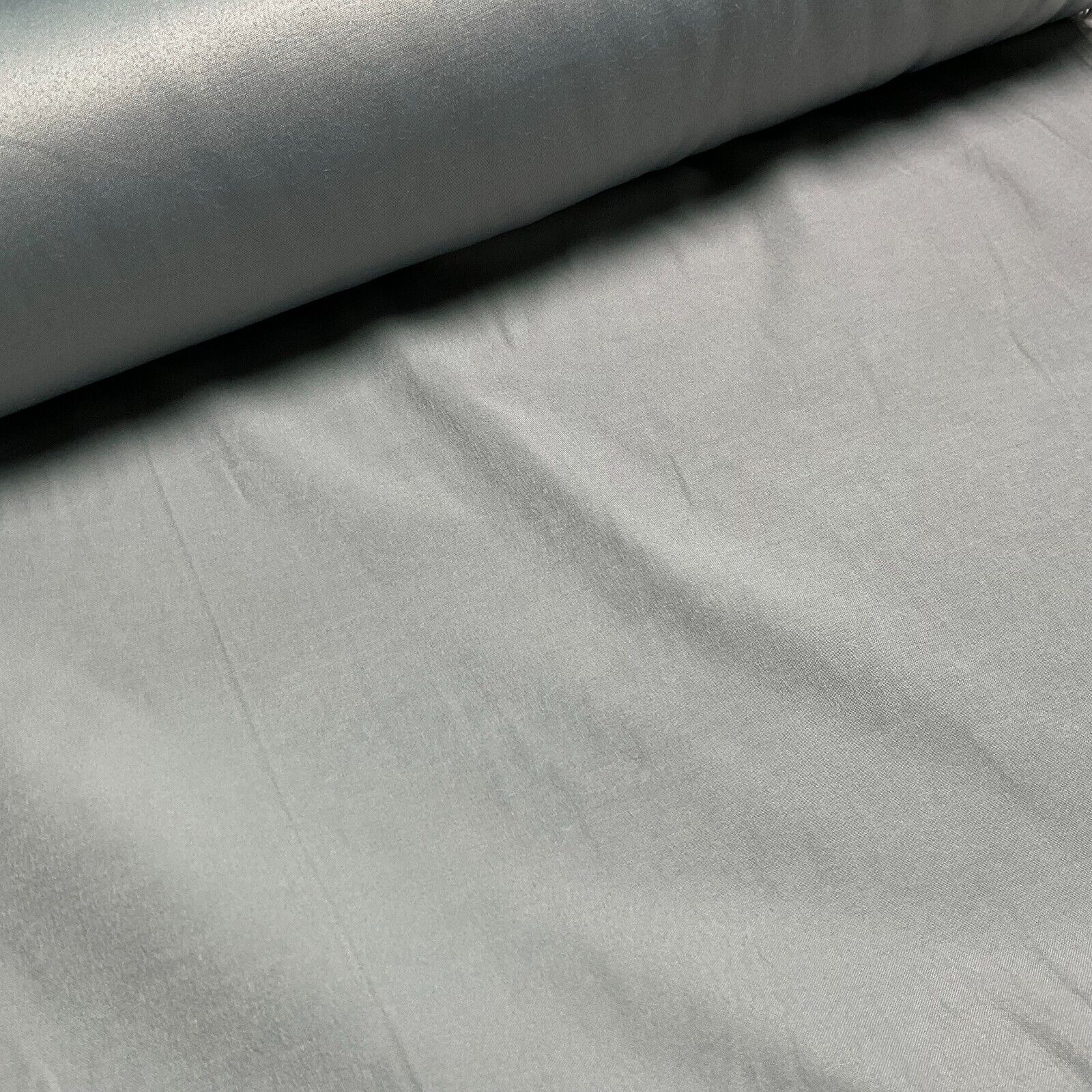 Plain velvet silky satin woven dress skirts fabric cut off the roll M1662