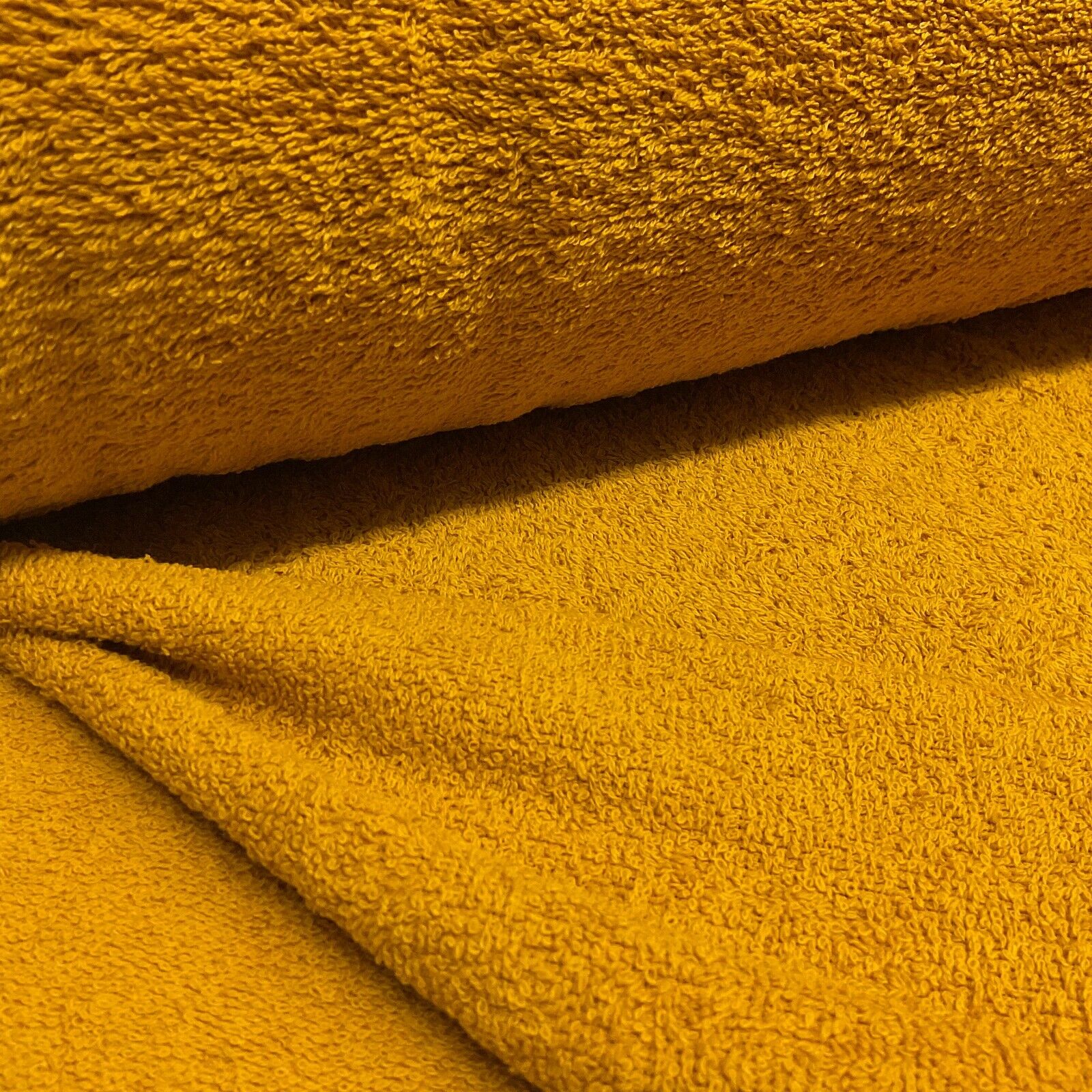 Plain Cotton Towelling ideal for towels, beach towels gowns 157cm M1667