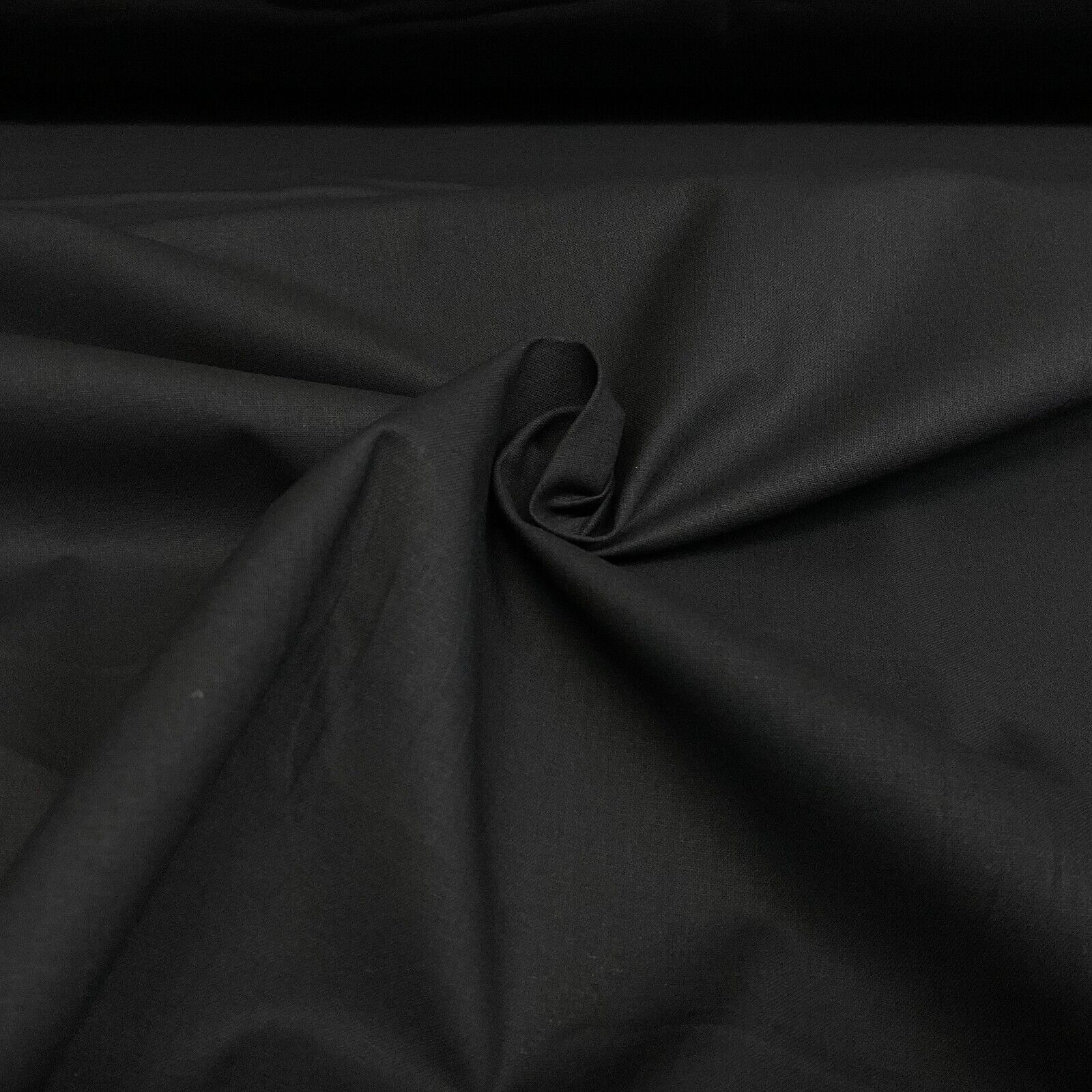 Plain Dyed Cotton ideal for patchwork quilting dressmaking sewing fabric M1664