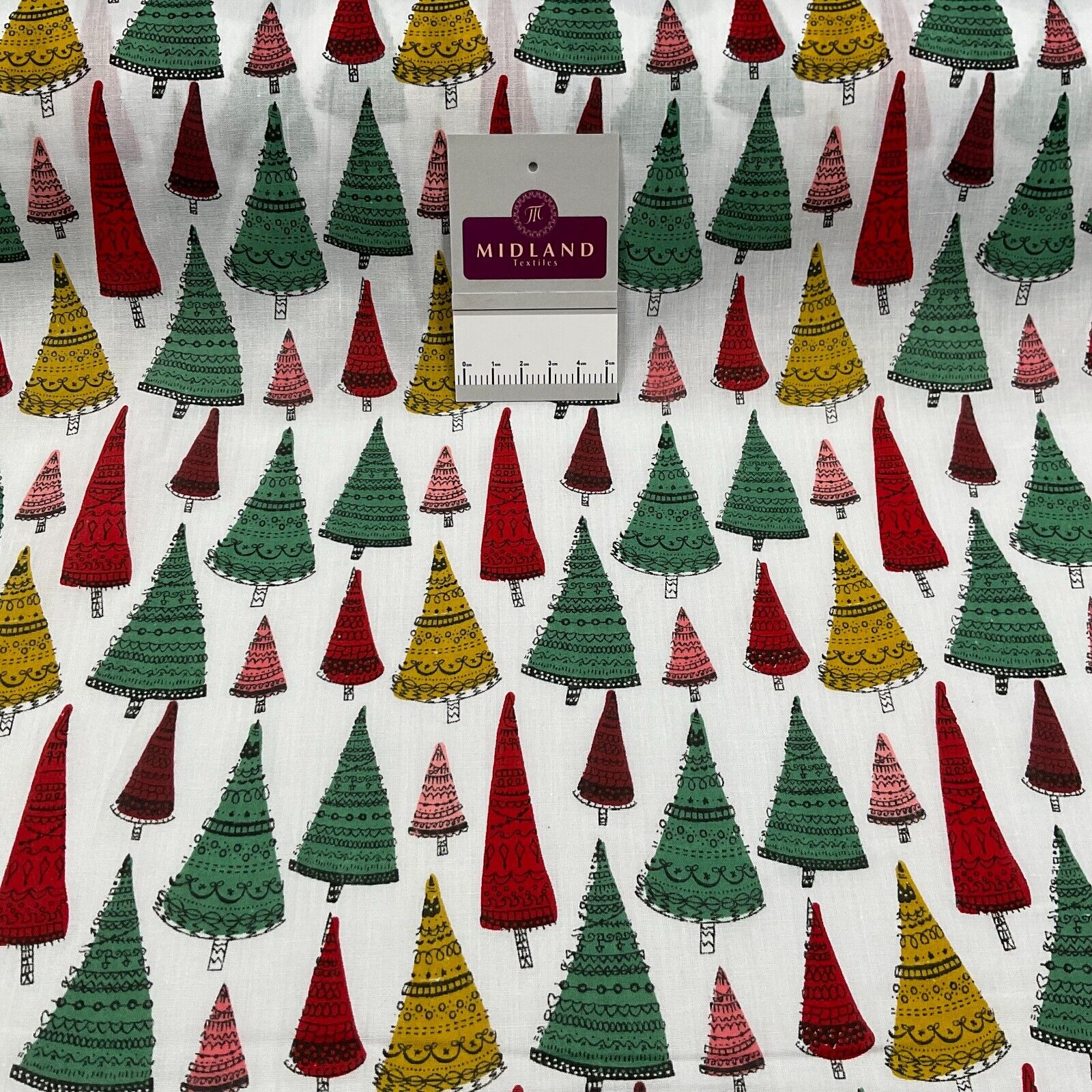 Assorted Christmas xmas Printed crafting  Santa Holly Reindeers fabric M1682