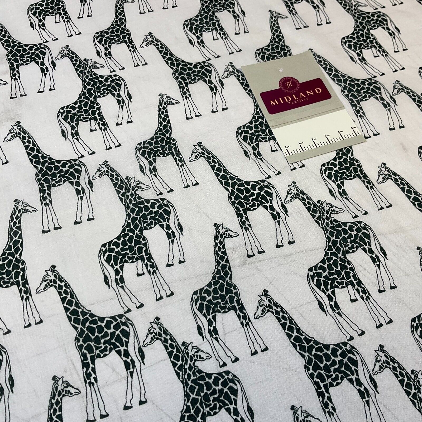 Giraffe Animals  Poly cotton printed fabric 110cm Wide M1706