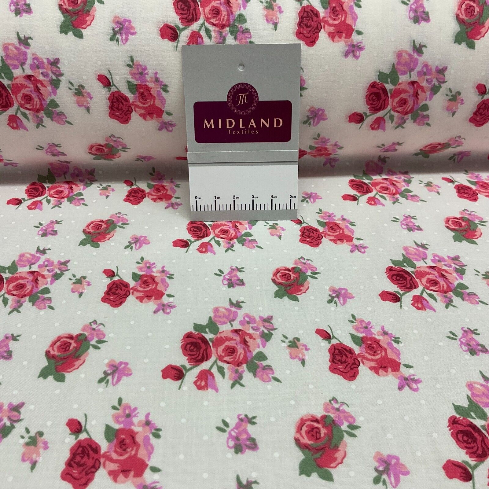 Vintage Floral Roses printed Poly cotton fabric 110cm Wide M1704