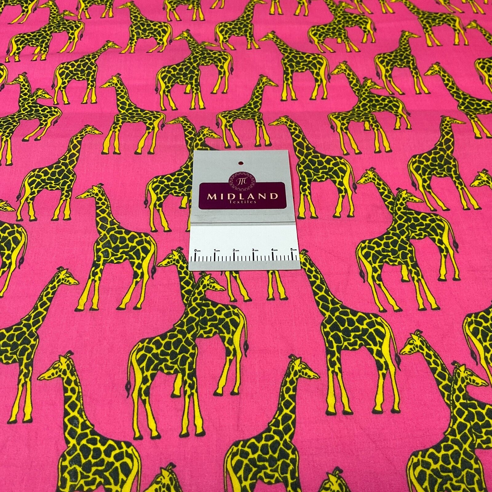 Giraffe Animals  Poly cotton printed fabric 110cm Wide M1706