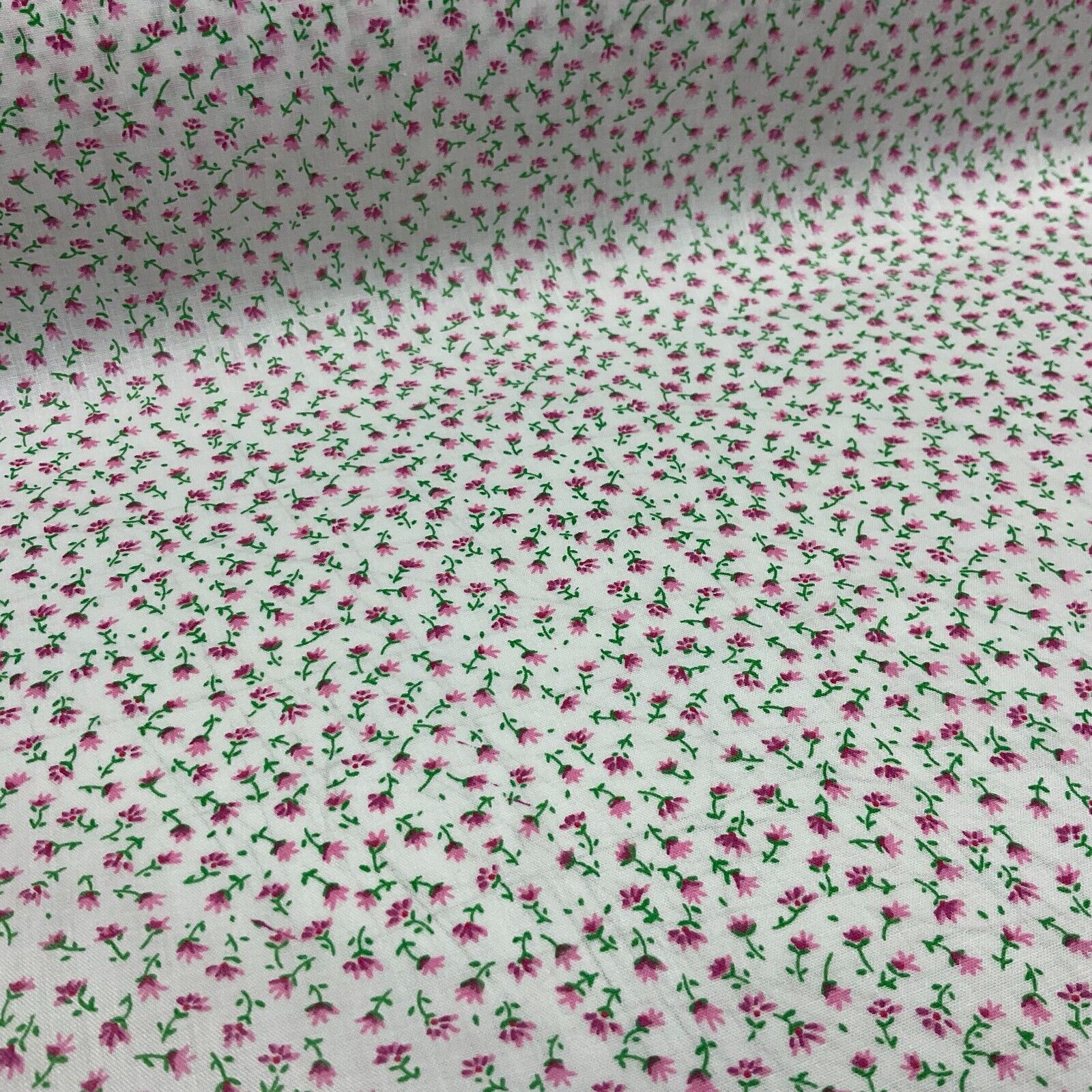 Small Vintage Ditsy Floral Poly cotton printed fabric 110cm Wide M1702