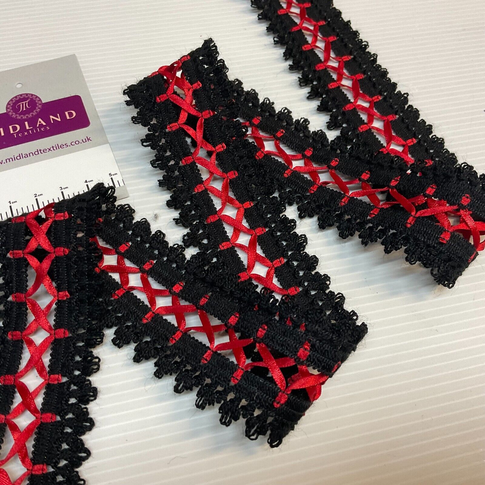35mm wide Ribbon Lace trimming edging border M1720