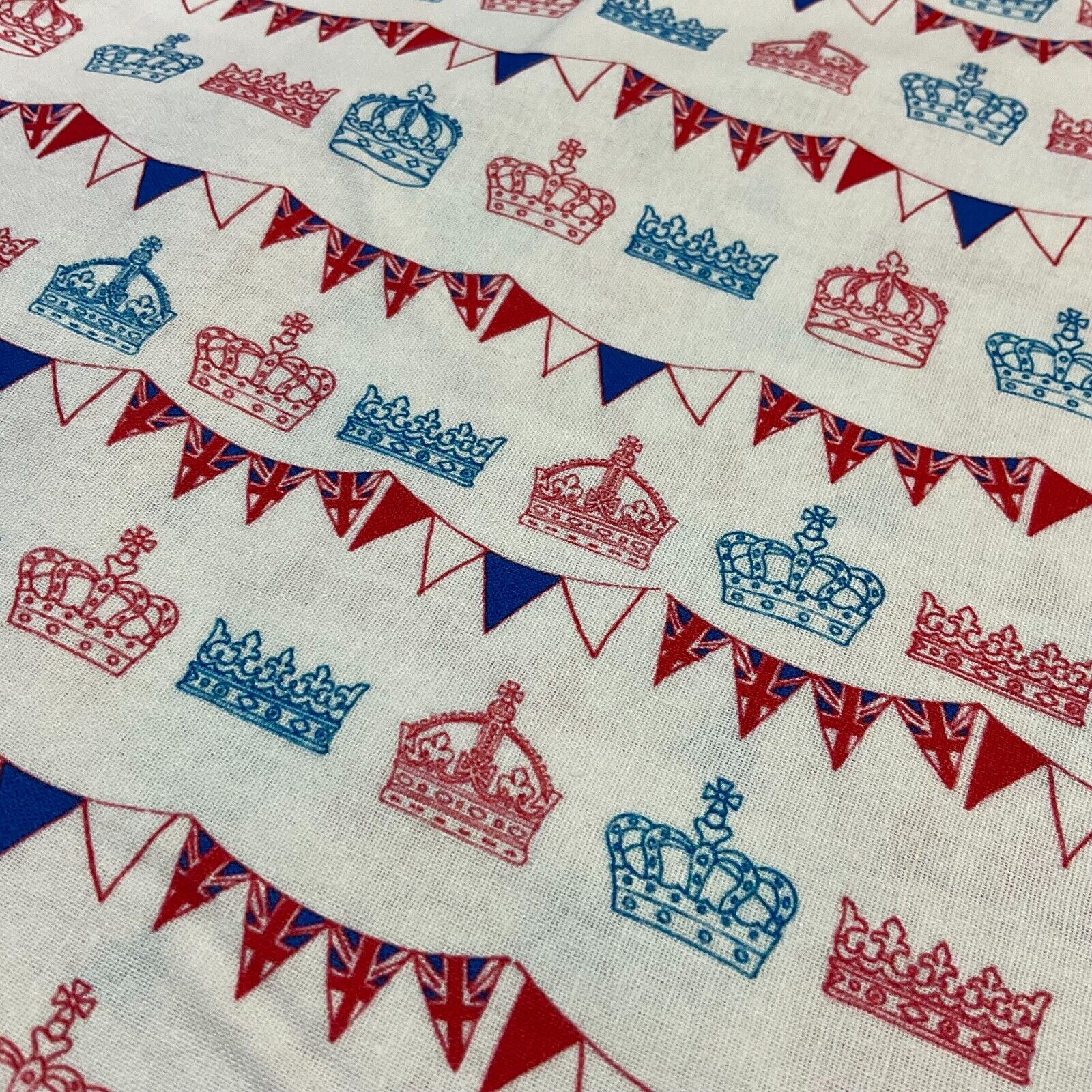 British Coronation Theme 100% cotton printed Quilting fabric M1722