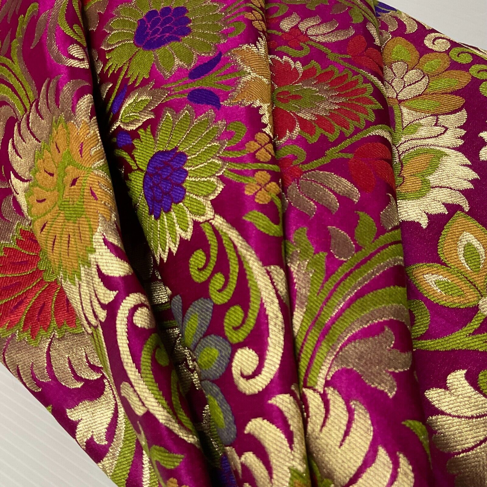 Large Floral Silk Kingkhab wedding Brocade Fabric 111cm wide M1732