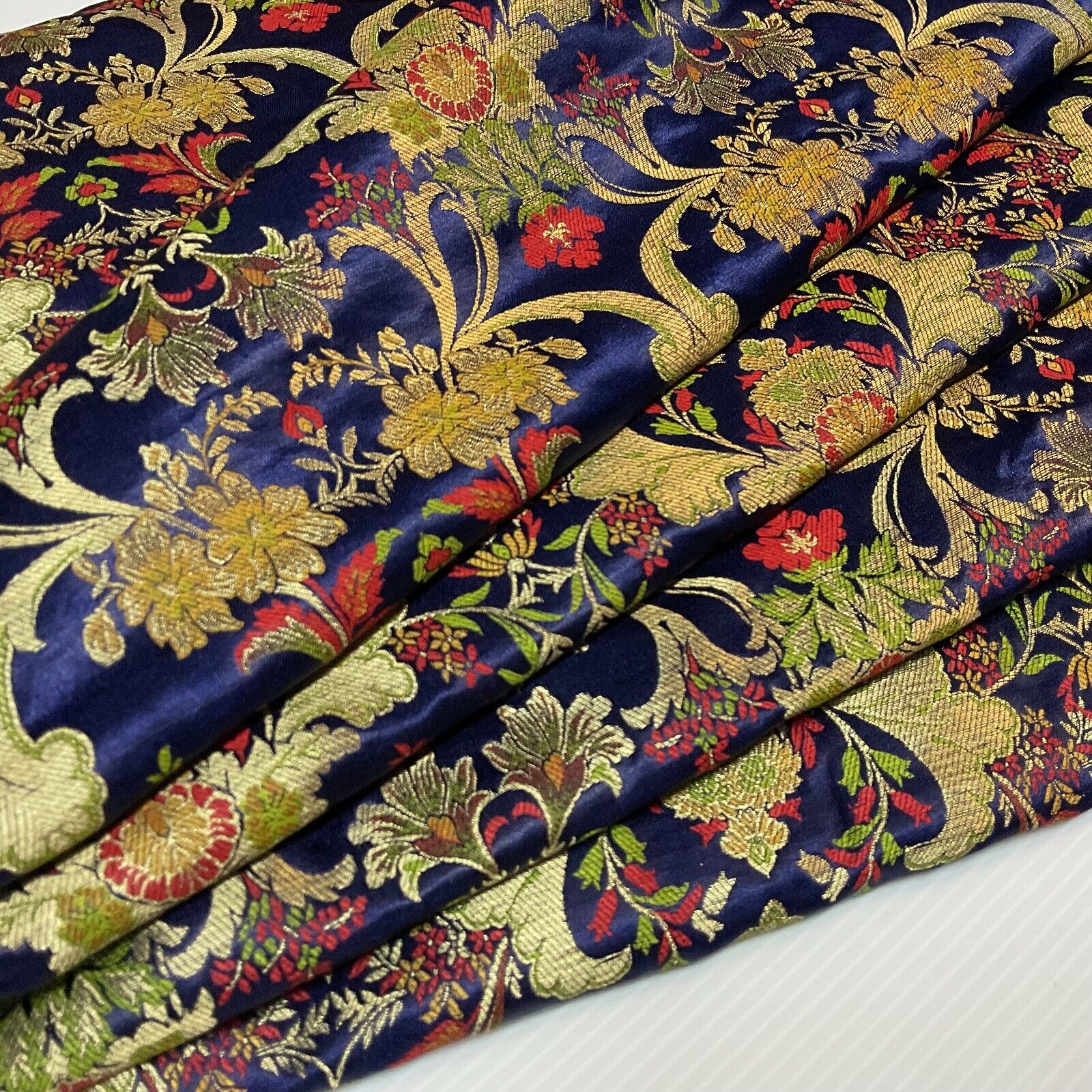 Ornamental Ornate Floral Silk Kingkhab wedding Brocade Fabric 111cm wide M1734