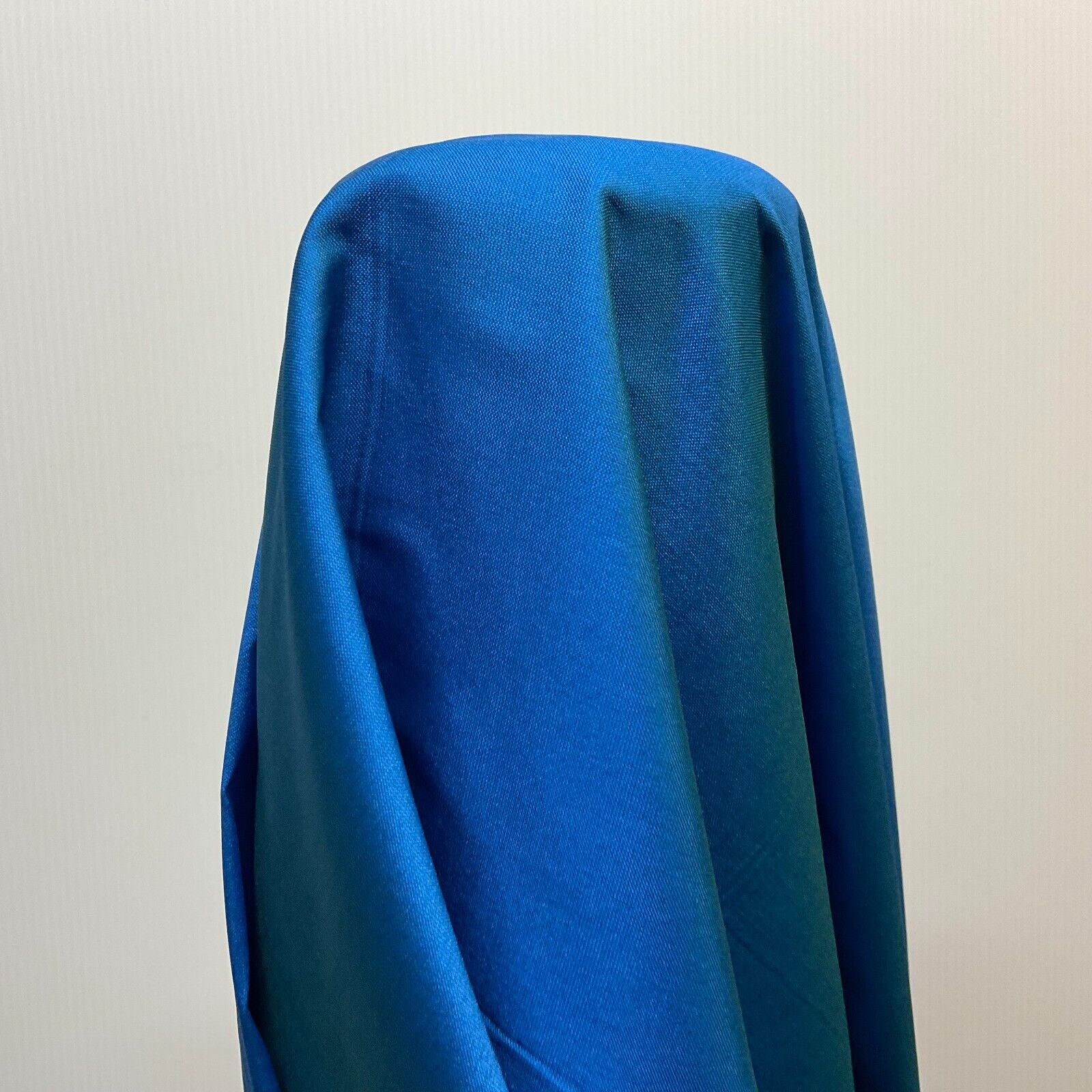 Plain Polyester Faux Silk Taffeta dress craft fabric 142cm wide M1730