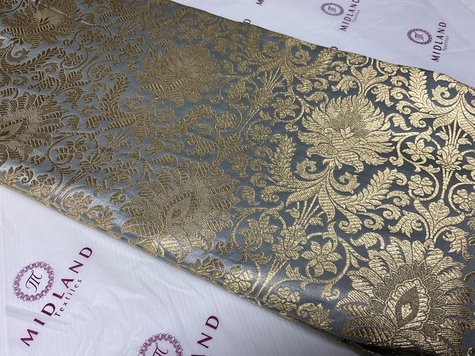 Indian Floral Ornamental wedding Banarsi Brocade Fabric 114cm wide M1774