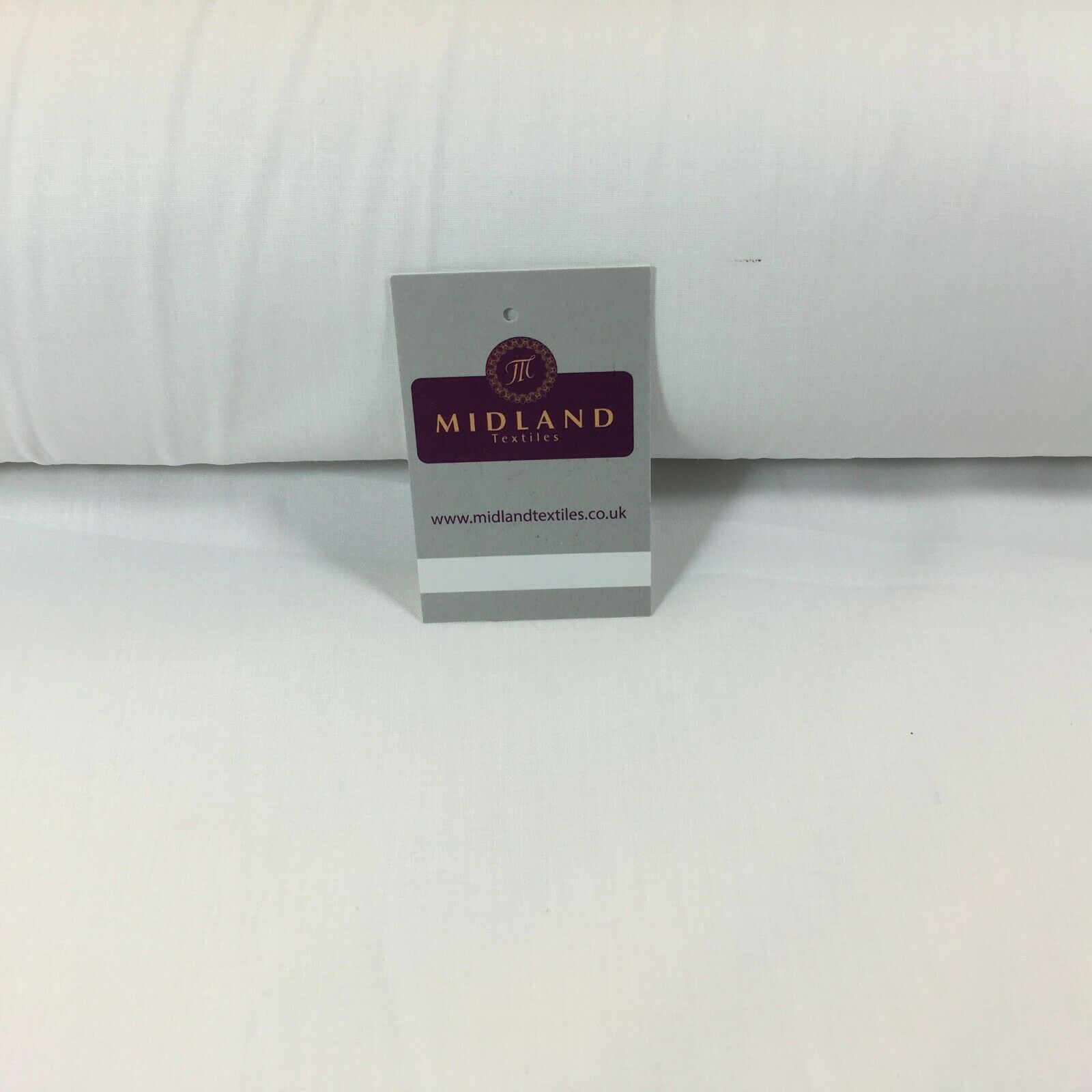 Poly Cotton Sheeting fabric ideal for bedding, backdrops & Crafting M1423