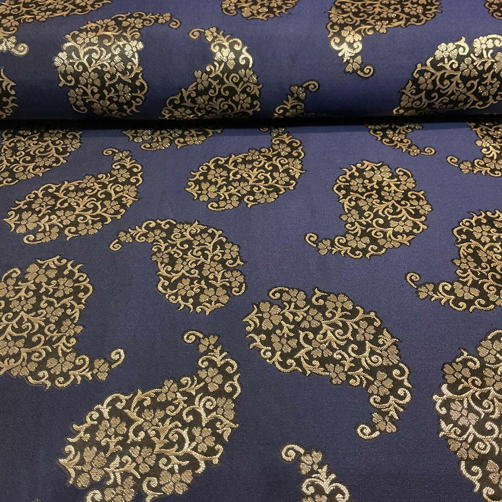 Paisley Brocade Wedding Banarsi Fabric 147 cm M1598