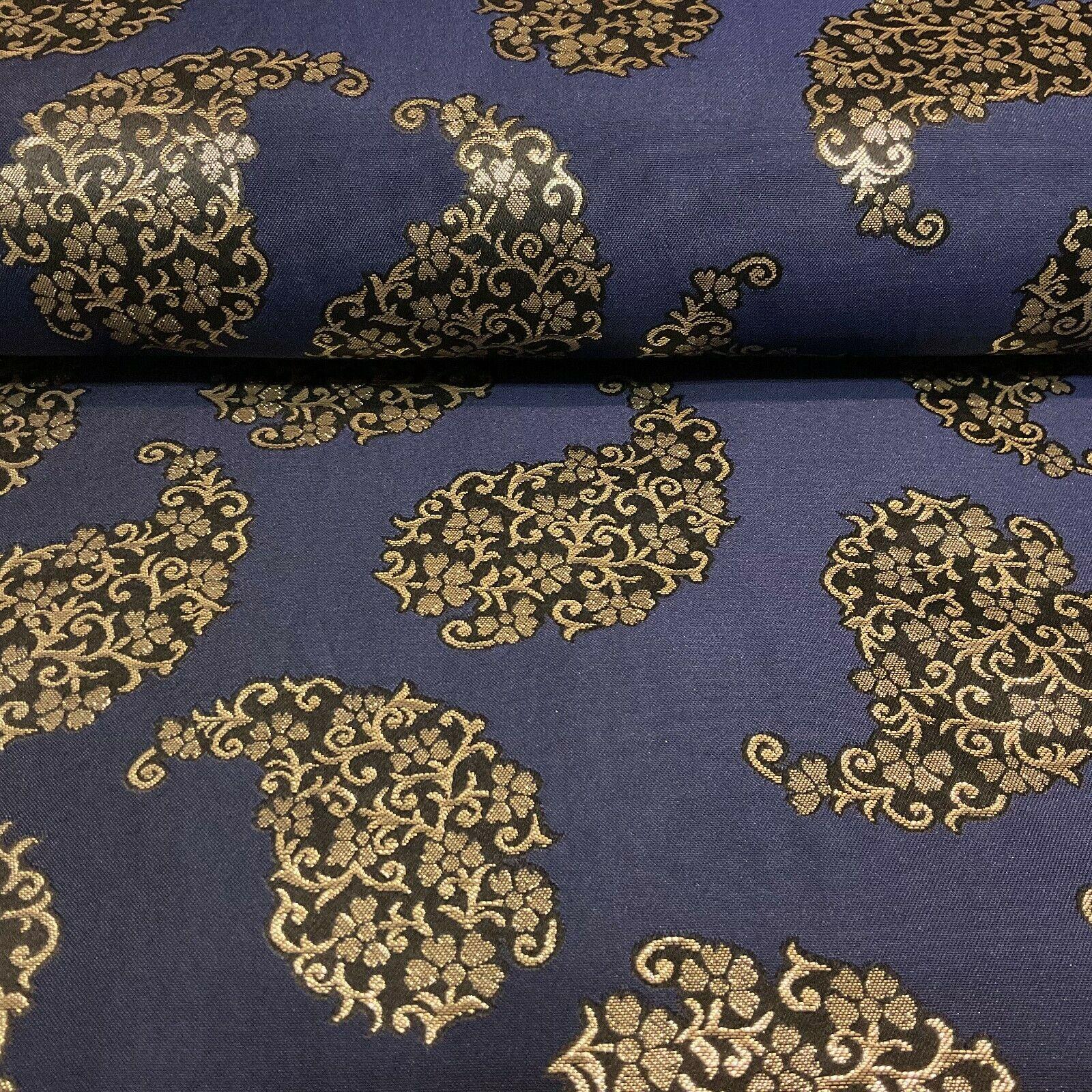 Paisley Brocade Wedding Banarsi Fabric 147 cm M1598