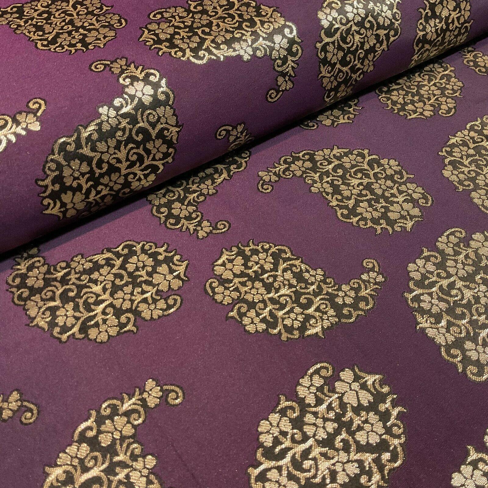 Paisley Brocade Wedding Banarsi Fabric 147 cm M1598