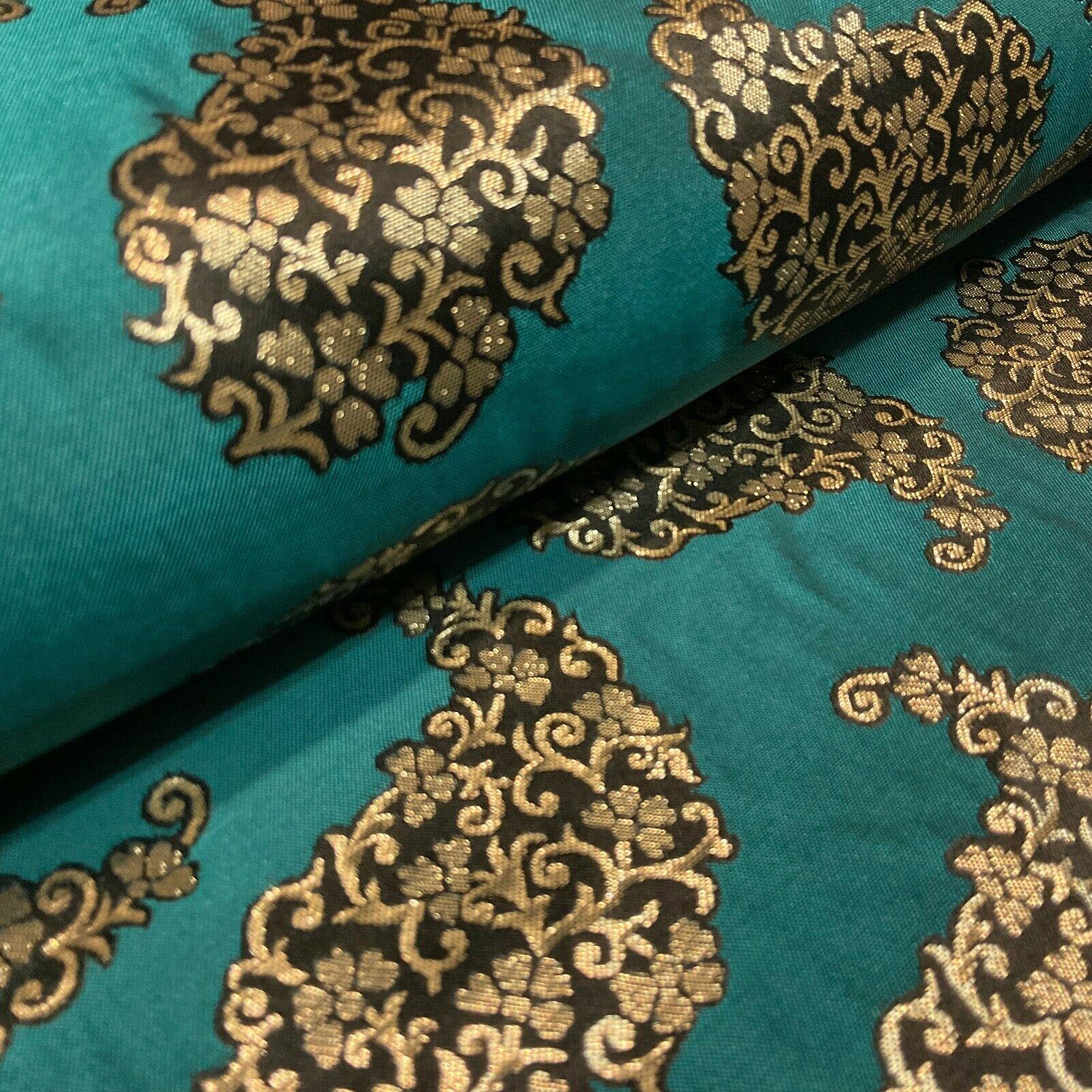 Paisley Brocade Wedding Banarsi Fabric 147 cm M1598