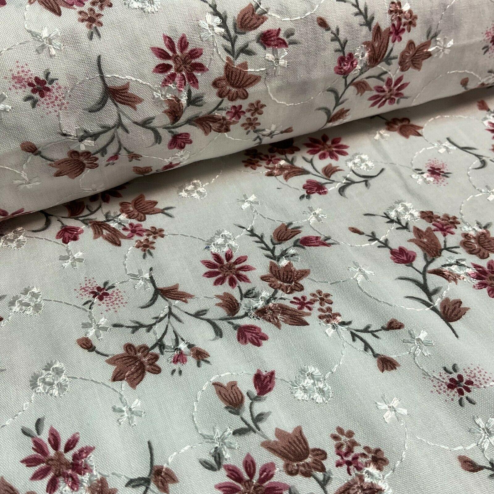 Broderie Anglaise floral Summer Floral Printed Dress fabric 100m wide M1569